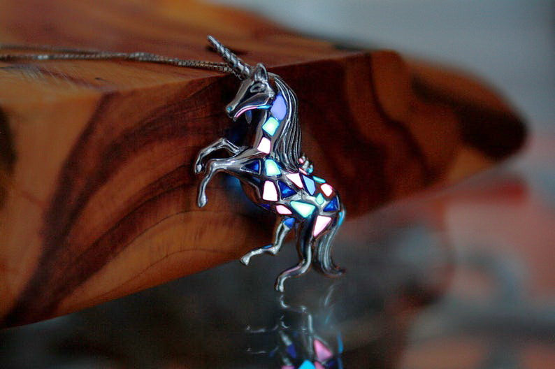 Unicorn hot sale pendant silver