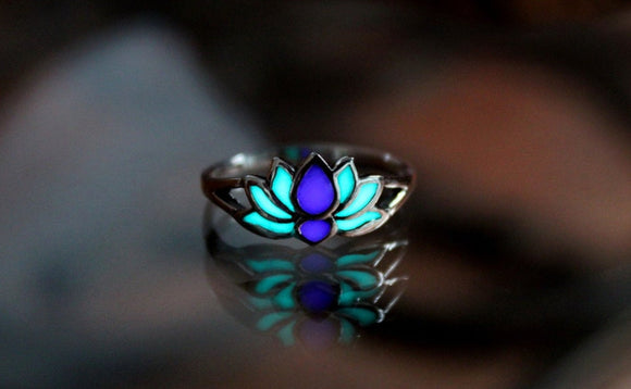 Silver Lotus Ring / Glow in the Dark / Flower Sterling Silver Ring /