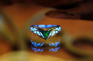 Celtic V ring Glow in the Dark / Opal Celtic Ring / Sterling Silver 925 Ring / Chevron Ring /